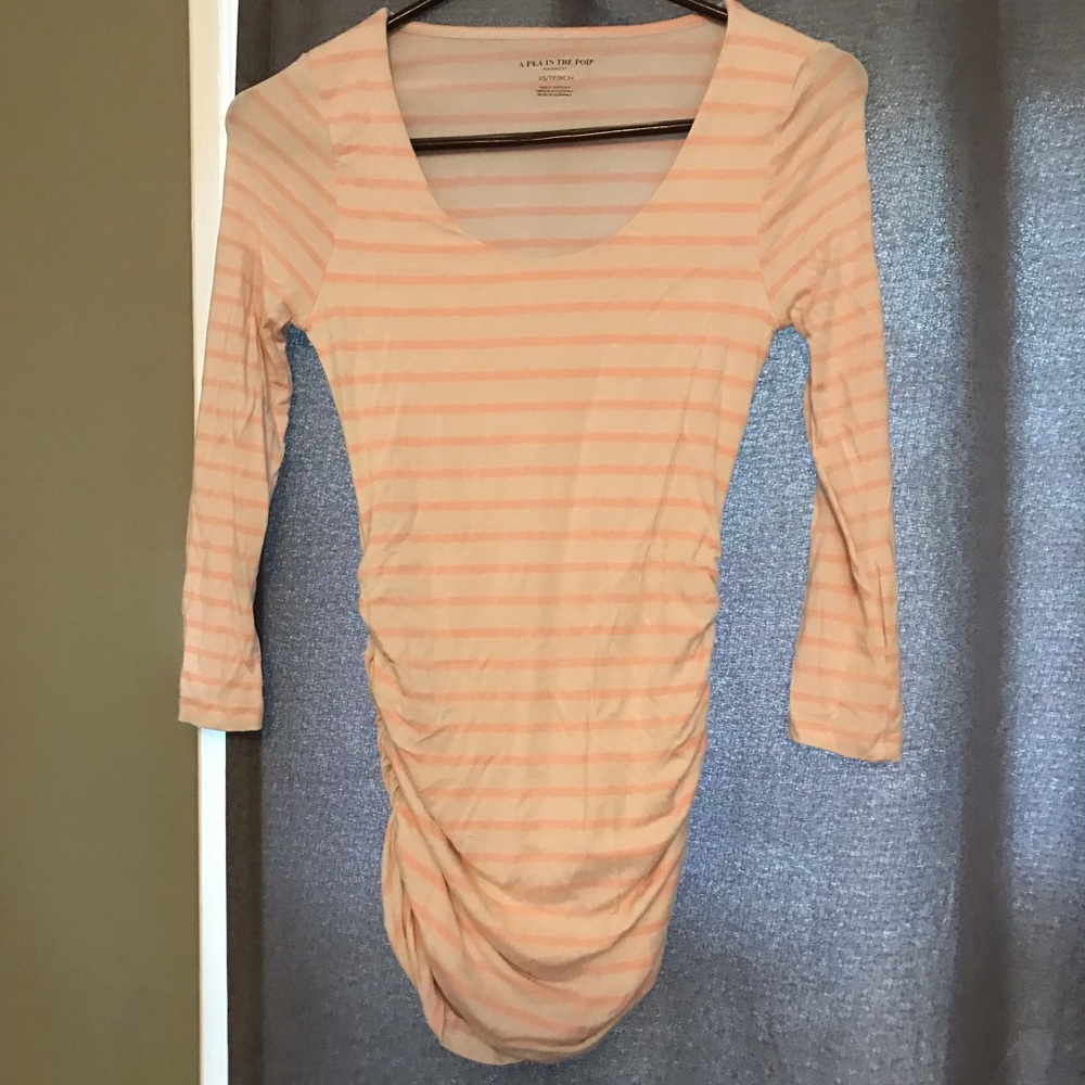 3/4 sleeve maternity top